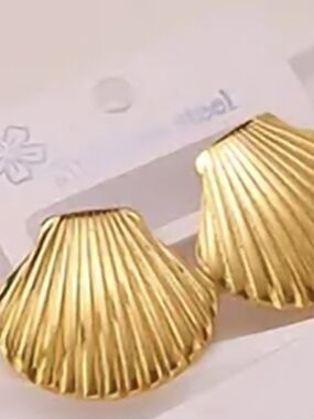 Gold Shell Statement Earrings - Women Jewelry
